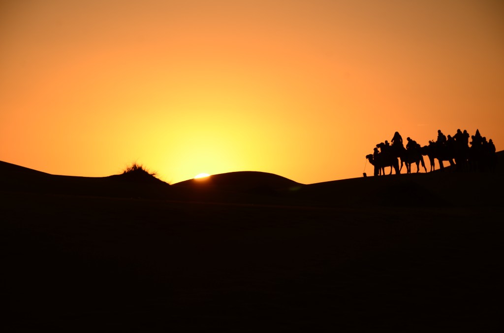 Hoàng hôn ở Sahara